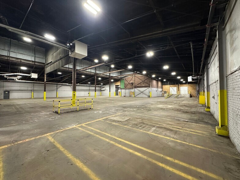 More Photos Of 2200 Bleecker St, Utica Warehouse For Lease
