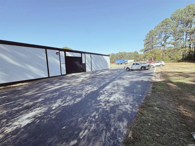 More Photos Of 8023 Interstate 30, Little Rock Light Manufacturing For Lease