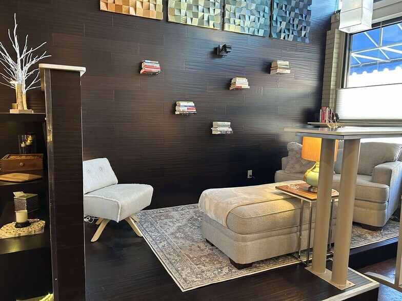 More Photos Of 108 Dewey Ave, Poteau Storefront Retail Office For Sale