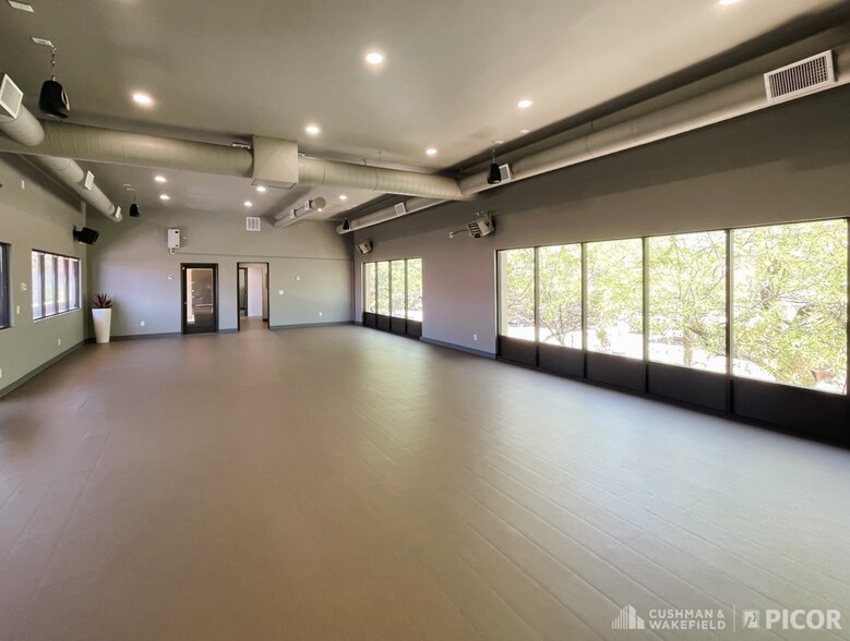 More Photos Of 2585 N 1st Ave, Tucson Office For Sale