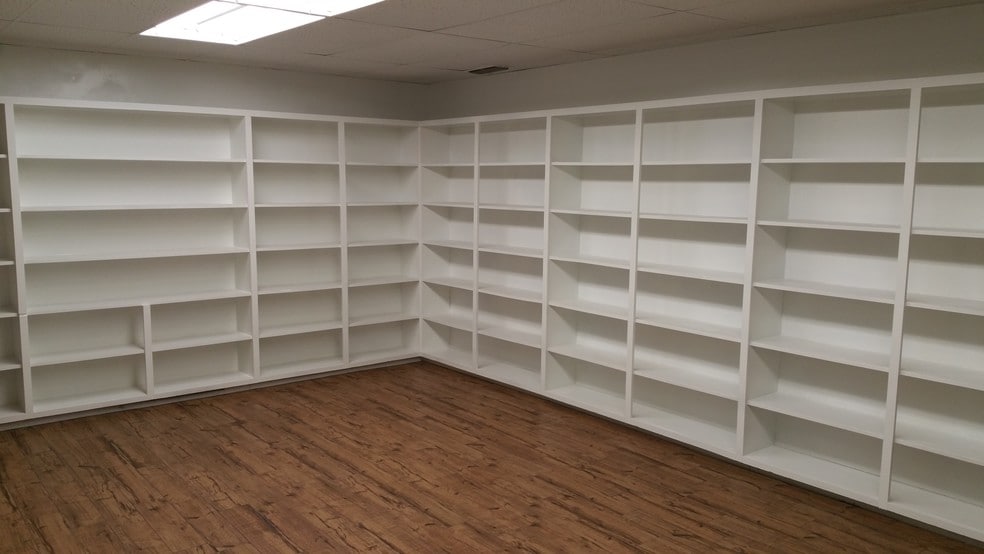 More Photos Of 309 Hickory St, Abilene Office For Lease