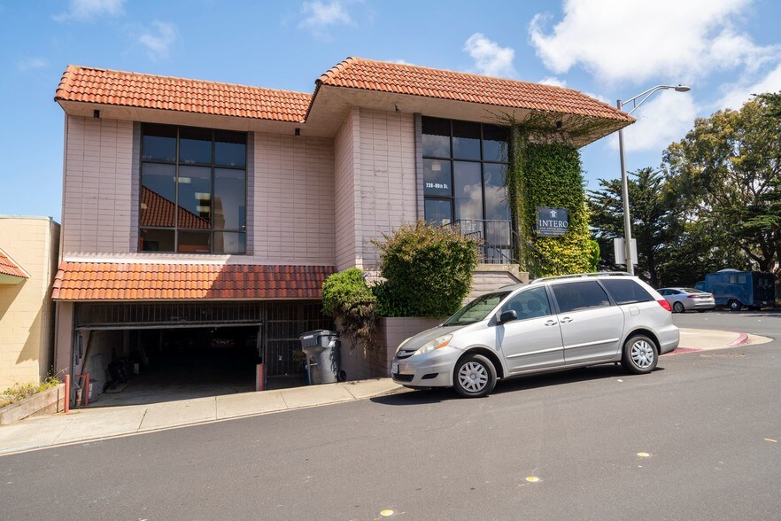 More Photos Of 2488 Junipero Serra Blvd, Daly City Office For Sale