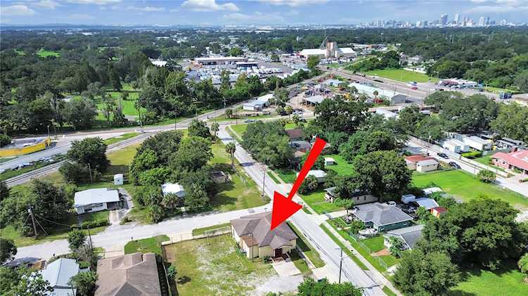 More Photos Of 4501 N 42nd St, Tampa Religious Facility For Sale