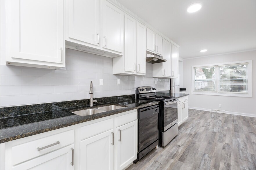 More Photos Of 4577 Olentangy River Rd, Columbus Apartments For Sale