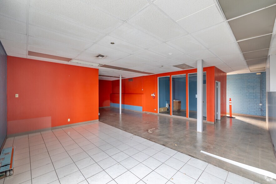 More Photos Of 612-620 E Manchester Blvd, Inglewood Loft Creative Space For Sale