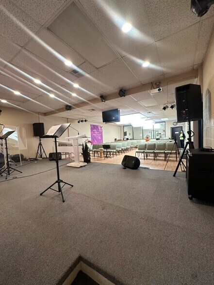 More Photos Of 1716 Brea Canyon Cut Off Rd, Walnut General Retail For Sale