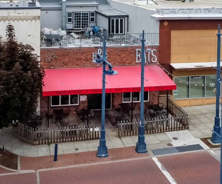 More Photos Of 536 4th St, Bremerton Storefront For Sale