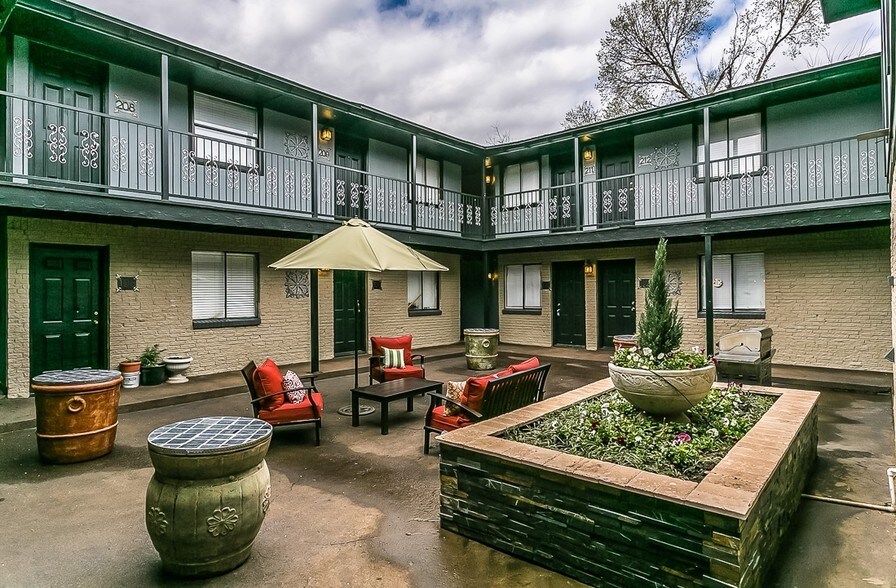 More Photos Of 1516 Annex Ave, Dallas Apartments For Sale