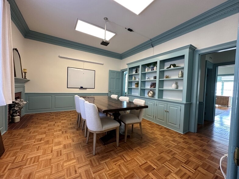 More Photos Of 78 Court St, Freehold Office Residential For Sale