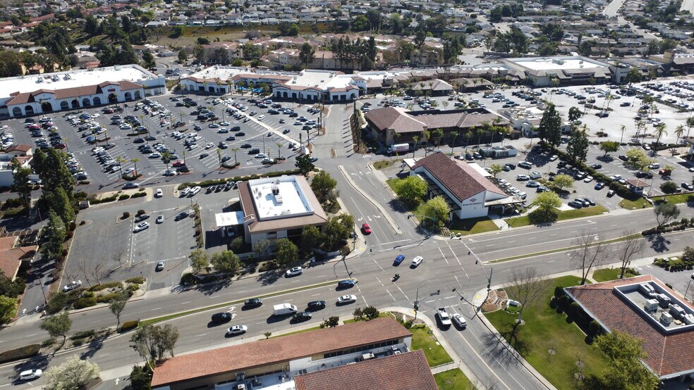 More Photos Of 11986 Bernardo Plaza Dr, San Diego Unknown For Lease