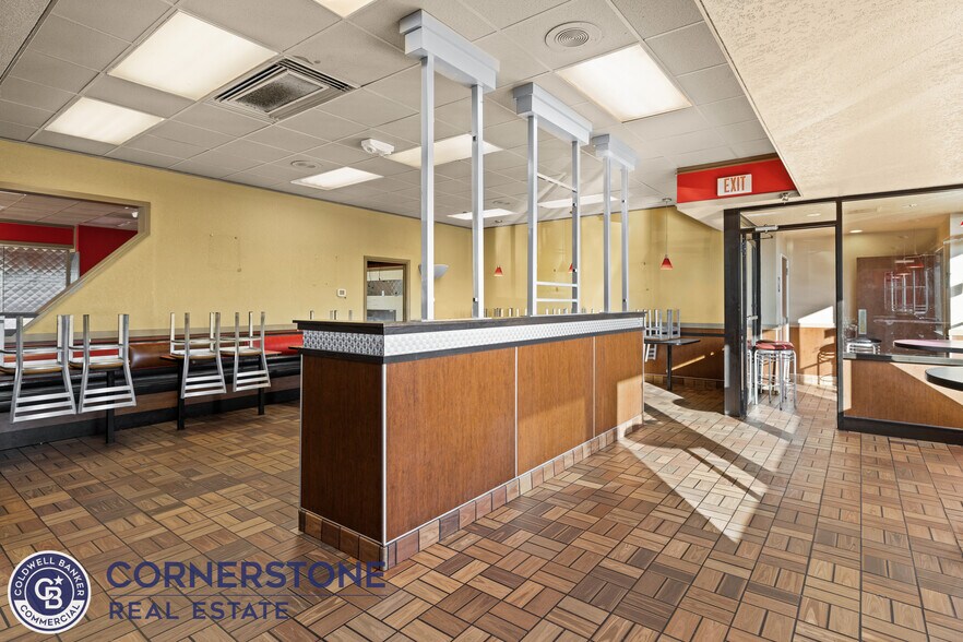 More Photos Of 900 Pronghorn St, Casper Restaurant For Sale