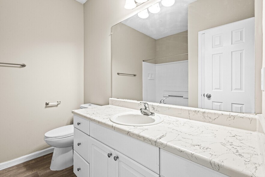 More Photos Of 6595 Mount Zion Blvd, Morrow Apartments For Sale