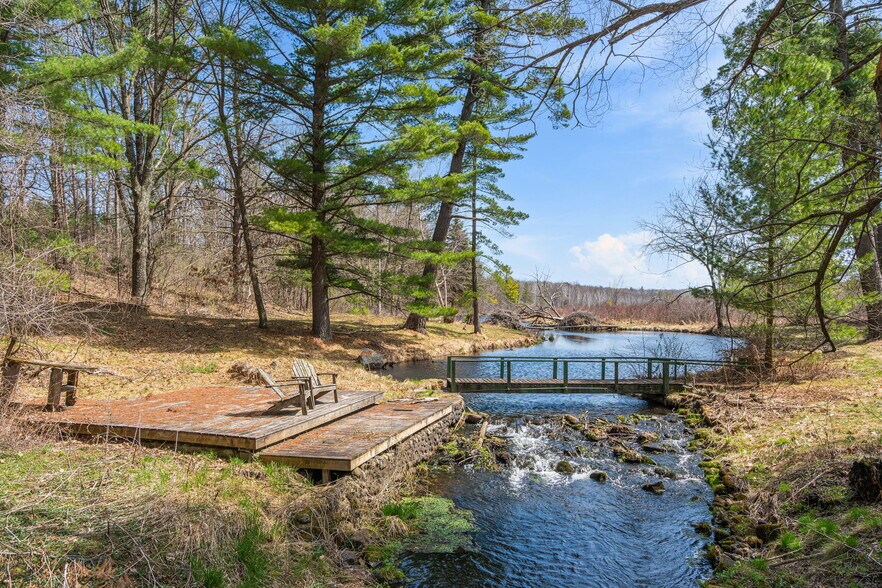 More Photos Of 1098 340th Ave, Frederic Specialty For Sale