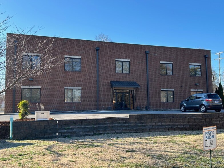 More Photos Of 2699 Fessey Ct, Nashville Office For Sale