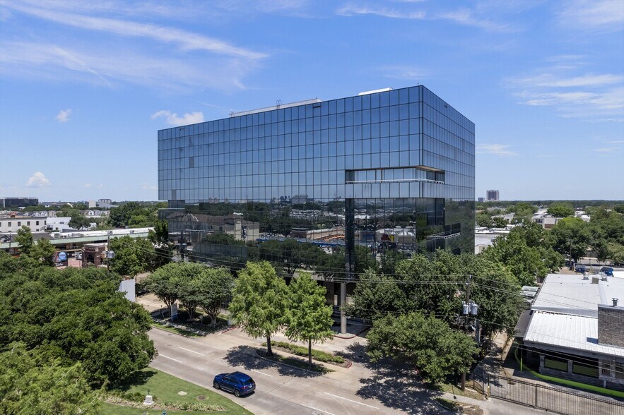 More Photos Of 6222 Richmond Ave, Houston Office For Sale