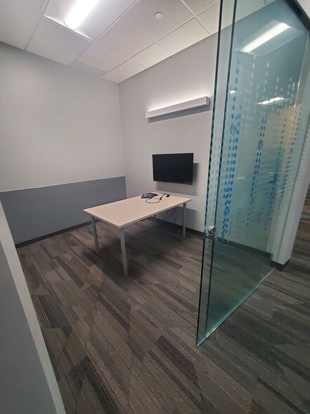 More Photos Of 440 Renaissance Dr, Saint Joseph Medical For Lease