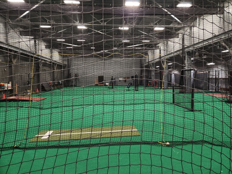 More Photos Of 340 McKinstry Ave, Chicopee Manufacturing For Lease