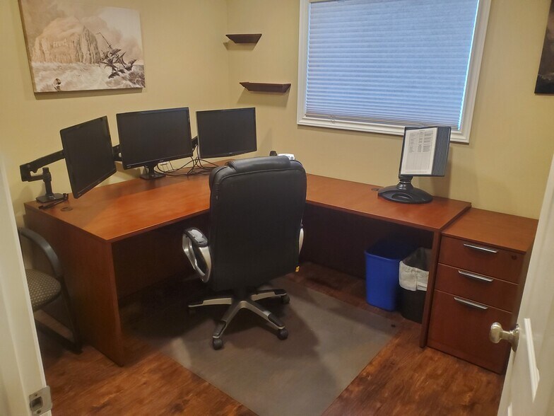 More Photos Of 1209-1215 Shortridge St SE, Albany Office Residential For Sale