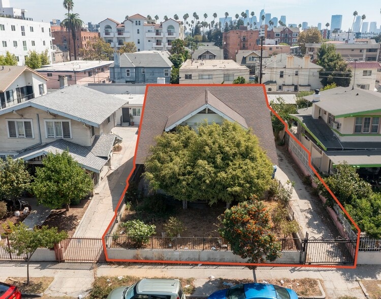 More Photos Of 918 S Kingsley Dr, Los Angeles Land For Sale