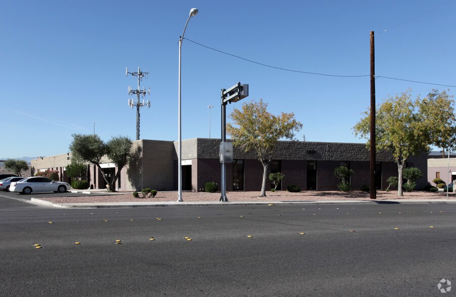 More Photos Of 3281 Highland Dr, Las Vegas Unknown For Lease