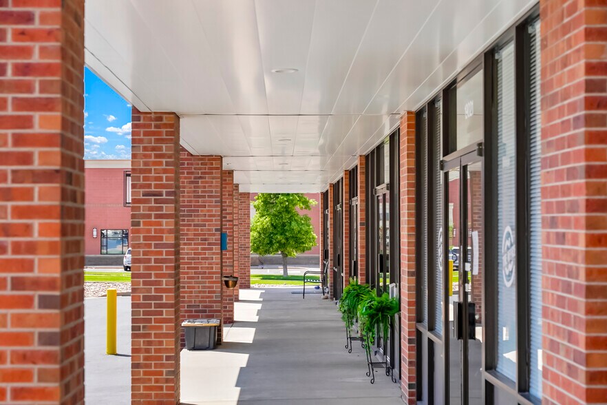 More Photos Of 19029 E Plaza Dr, Parker Unknown For Lease