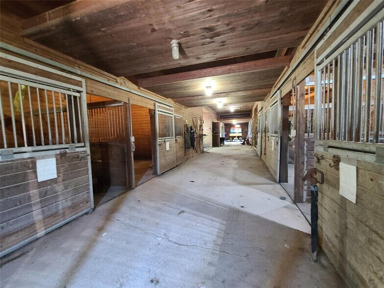 More Photos Of 282 Shore Rd, Swan Lake Land For Sale