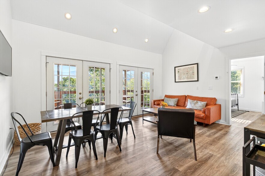 More Photos Of 8026 Buck Creek Rd, Marion Apartments For Sale