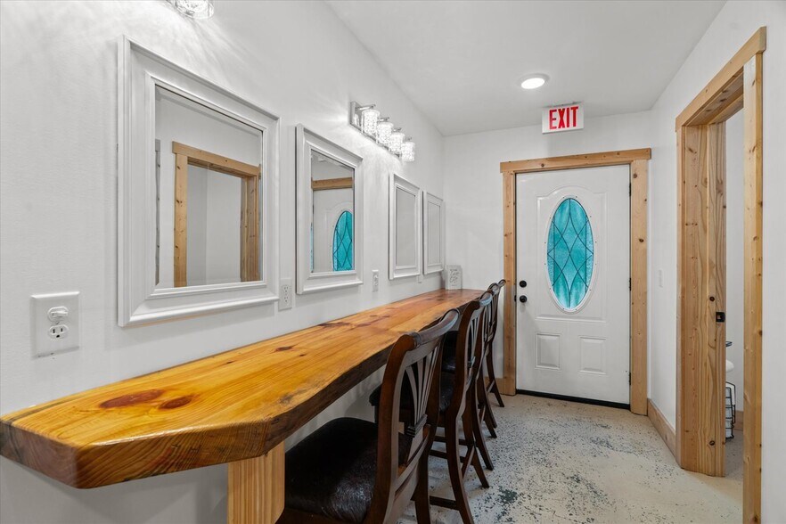 More Photos Of 2948 Holly Creek Cool Sprgs Rd, Chatsworth Specialty For Sale