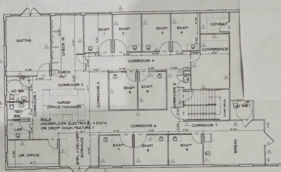 More Photos Of 109 Park Place Blvd, Davenport Office For Lease