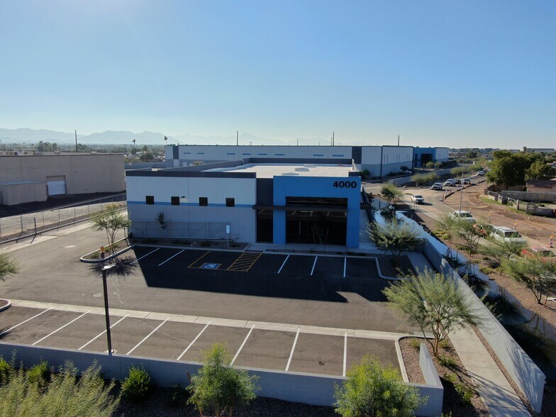 More Photos Of 1900 Encinas ln, Phoenix Unknown For Lease