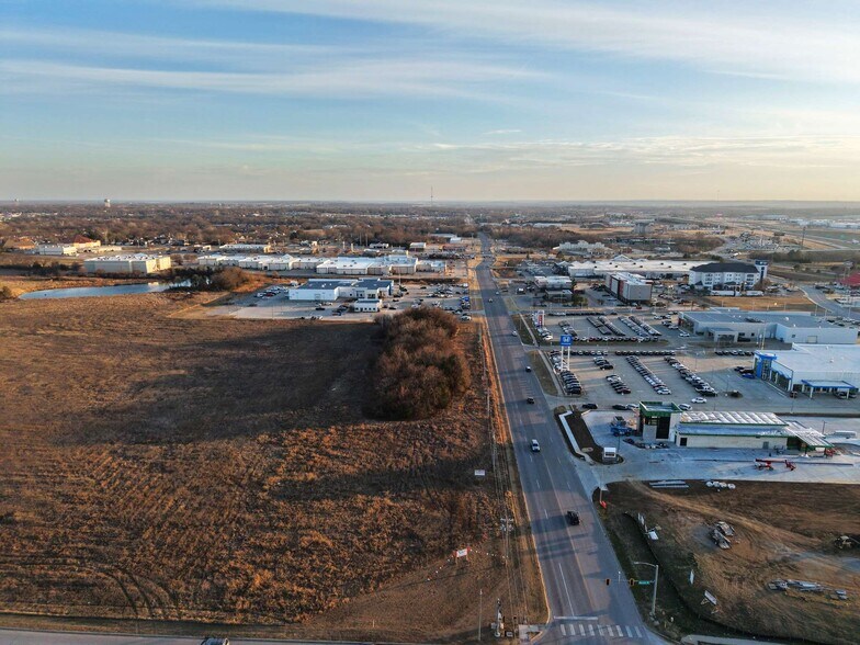 More Photos Of 1470 Merrick Dr, Ardmore Land For Sale