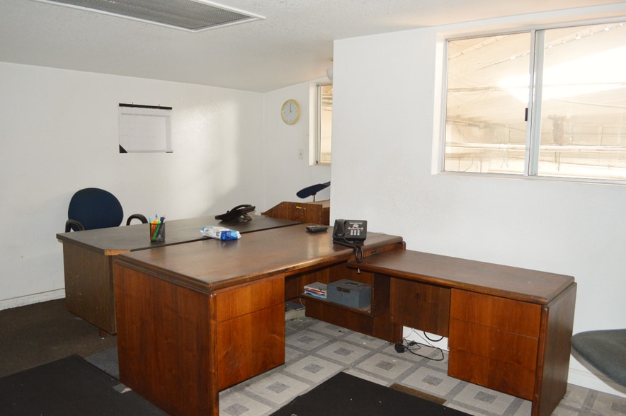 More Photos Of 1131-1137 California Dr, Burlingame Storefront Retail Residential For Sale