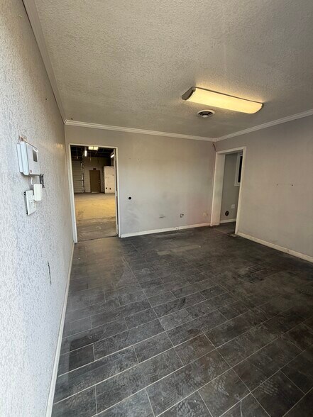More Photos Of 5905-5923 N Nevada Ave, Colorado Springs Storefront For Lease