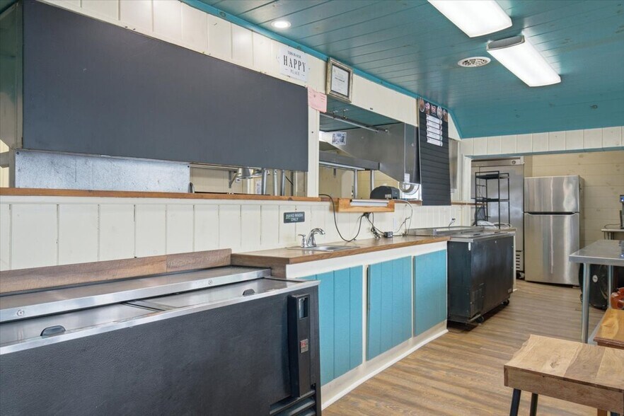More Photos Of 266 County Route 7, Nassau Restaurant For Sale