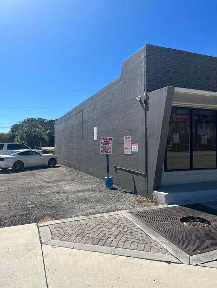 More Photos Of 618 E Ocean Ave, Boynton Beach Storefront For Lease