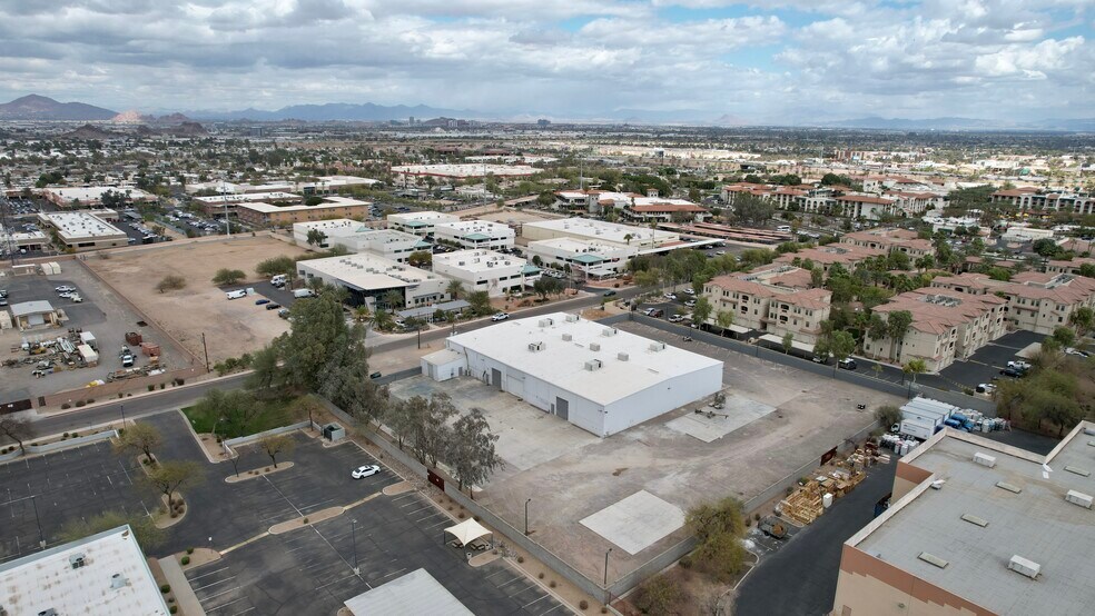 More Photos Of 4909 E Beverly Rd, Phoenix Industrial For Sale