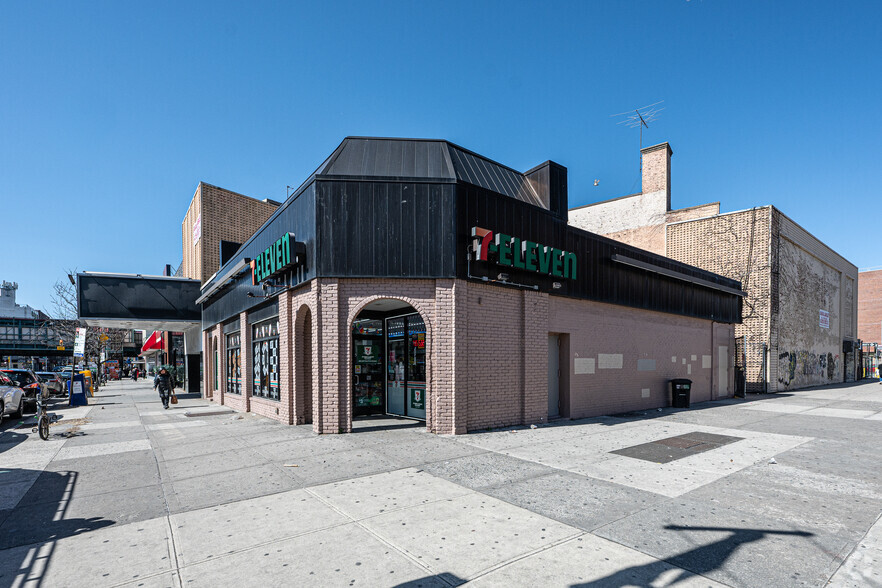 Primary Photo Of 1617 Avenue M, Brooklyn Movie Theatre For Sale