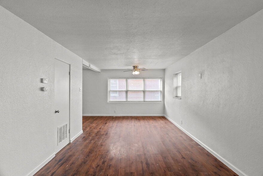 More Photos Of 3752 Chippewa St, Saint Louis Apartments For Sale