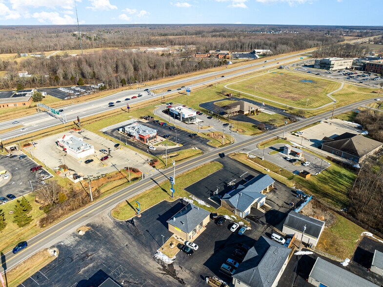 More Photos Of 1012 Hospital Dr, Batavia Auto Dealership For Lease