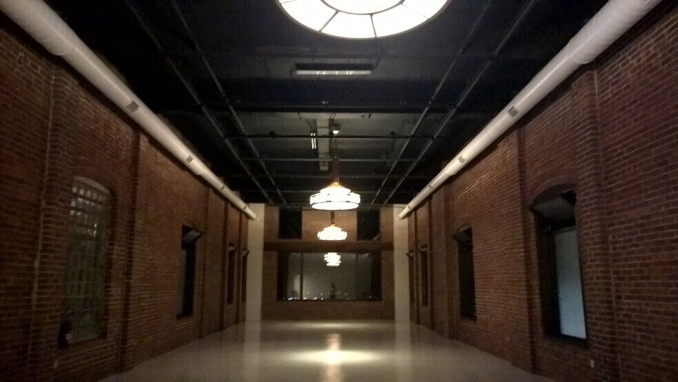 More Photos Of 3567 Bigelow Blvd, Pittsburgh Loft Creative Space For Sale