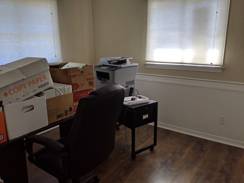 More Photos Of 6232 Madison St, New Port Richey Office For Sale