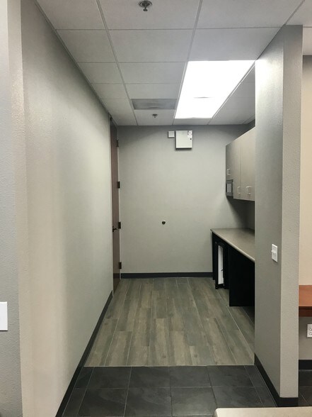 More Photos Of 1400 N Dutton Ave, Santa Rosa Medical For Sale