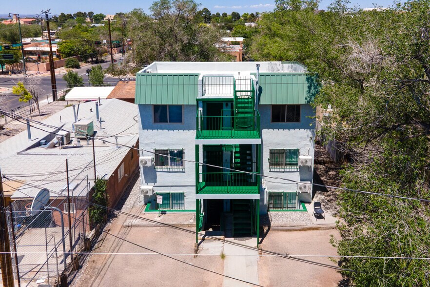 More Photos Of 2104 Lead Ave SE, Albuquerque Apartments For Sale