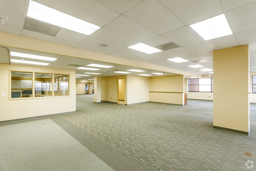 5315 Elliott Dr, Ypsilanti, MI 48197 - Medical Office For Lease ...