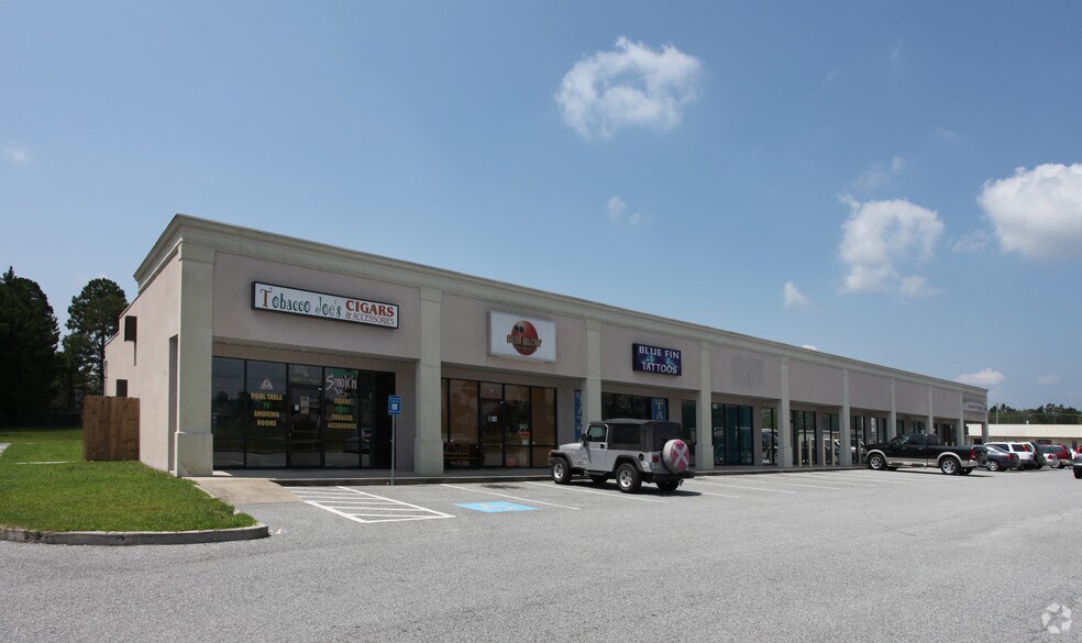 More Photos Of 2180 Perry Lane Rd, Brunswick Freestanding For Lease