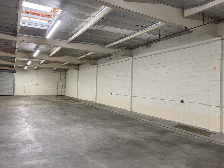 More Photos Of 14509 Best Ave, Norwalk Manufacturing For Lease