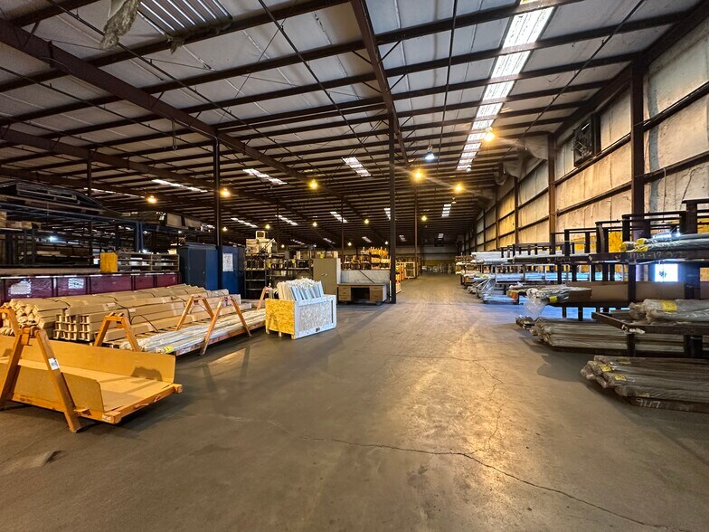 More Photos Of 1800 N Clark Ave, Magnolia Industrial For Lease