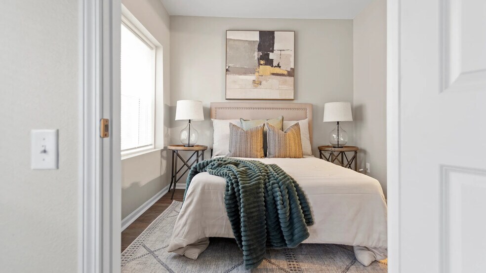 More Photos Of , Kansas City Multifamily For Sale