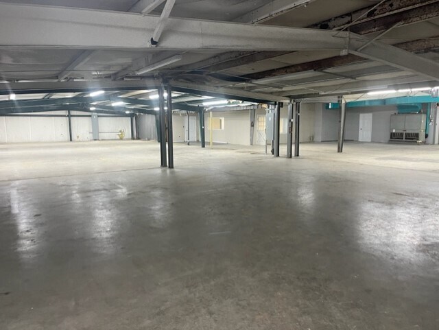 More Photos Of 3225 Highway 31 S, Decatur Industrial For Lease
