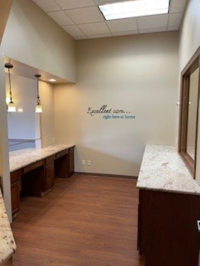 More Photos Of 2127 Midlands Ct, Sycamore Office For Lease